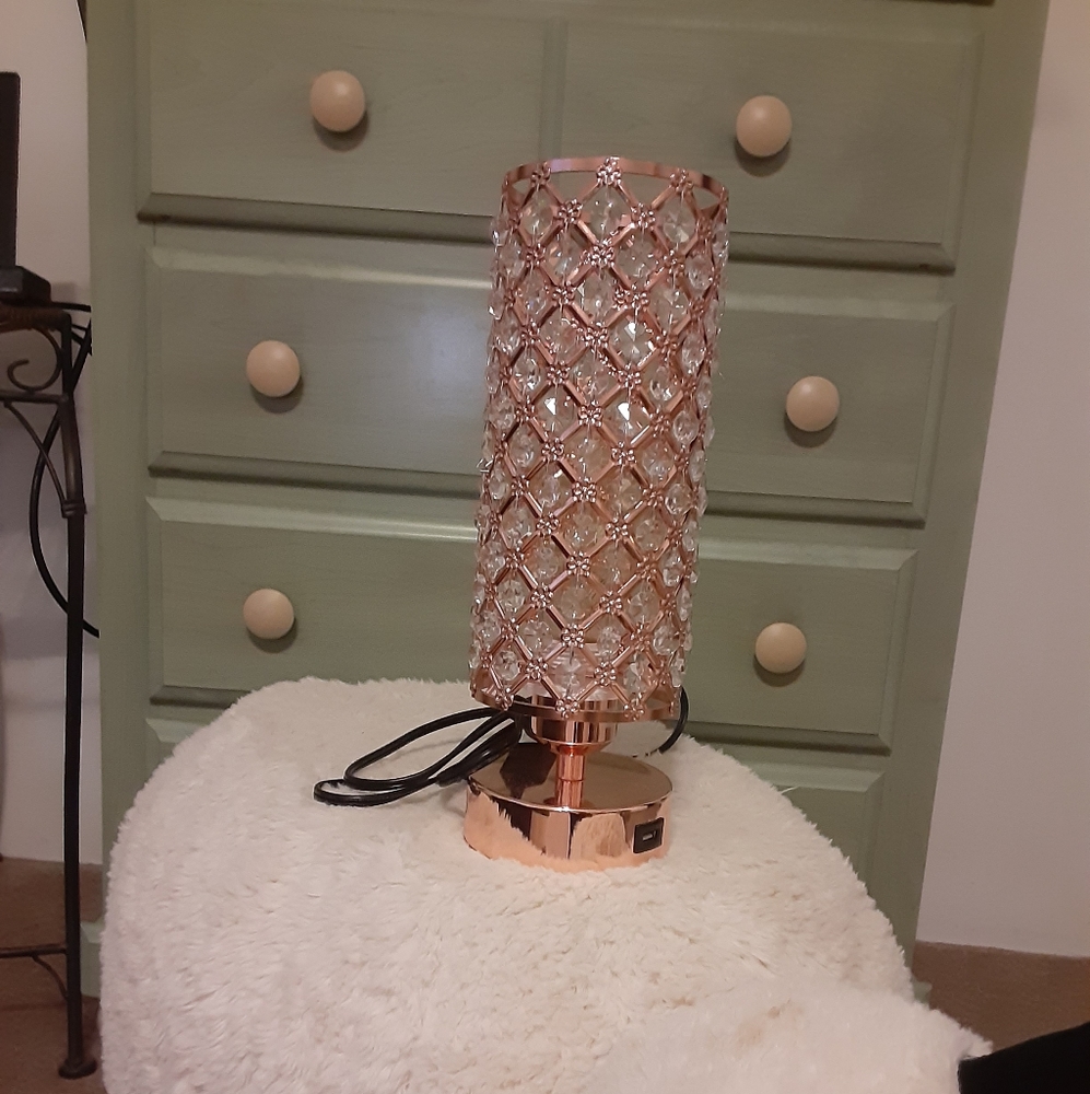 Bedside table lamp